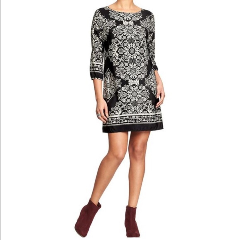 Old Navy shift dress